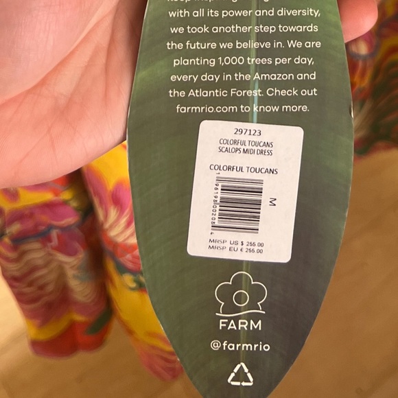 FARM Rio Dress - Picture 2 of 2